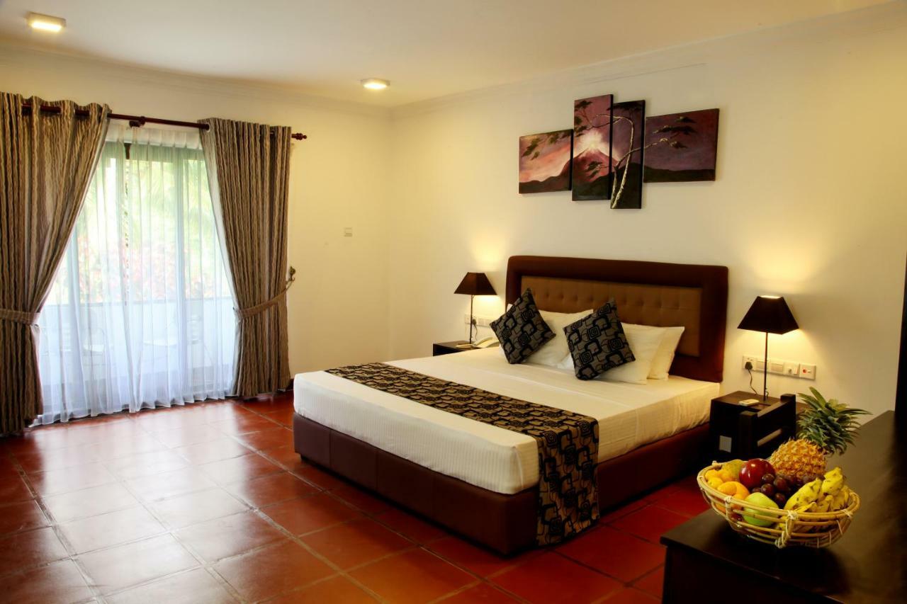 โอริกา โฮเต็ล  Hotel คาตุนายากา ภายนอก รูปภาพ