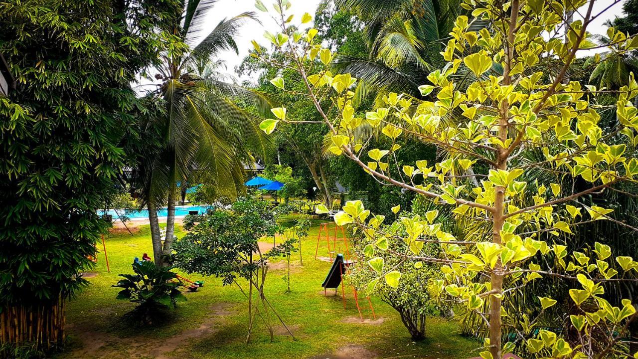 โอริกา โฮเต็ล  Hotel คาตุนายากา ภายนอก รูปภาพ